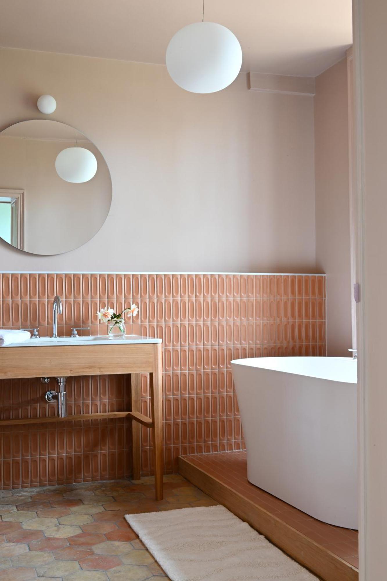 Hotel Les Pres Saint-Hilaire-le-Chatel Bagian luar foto